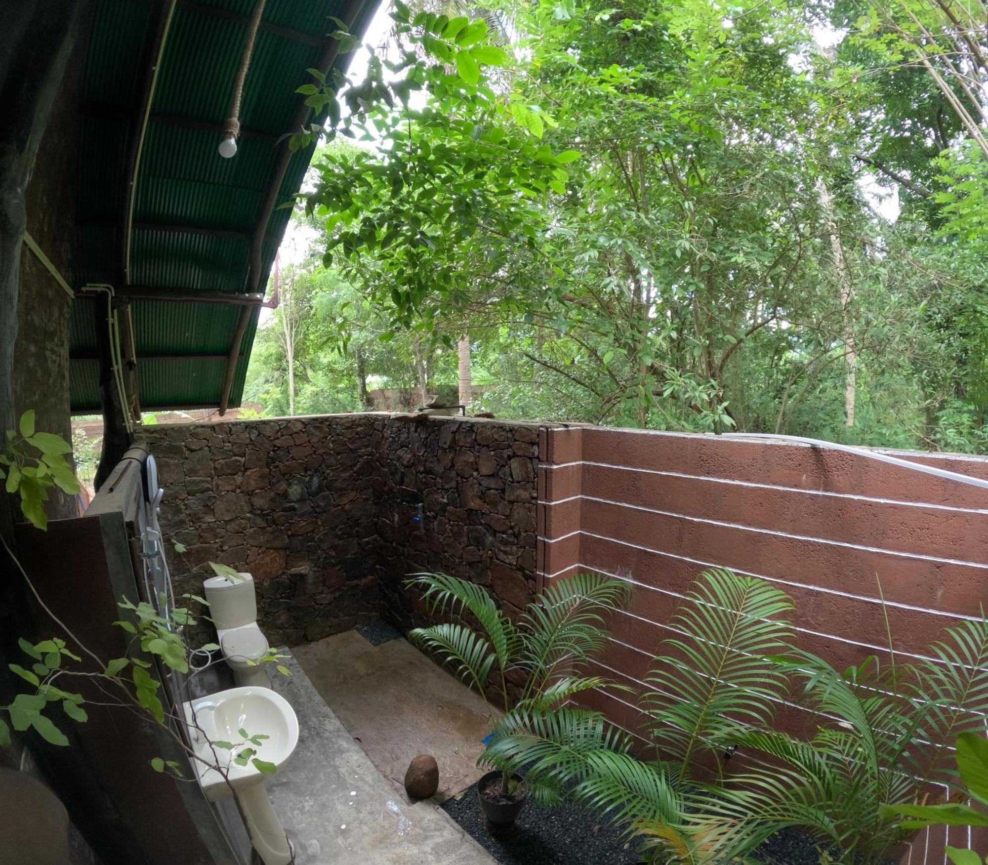 Coconut Tree House Hotel Udawalawe Luaran gambar