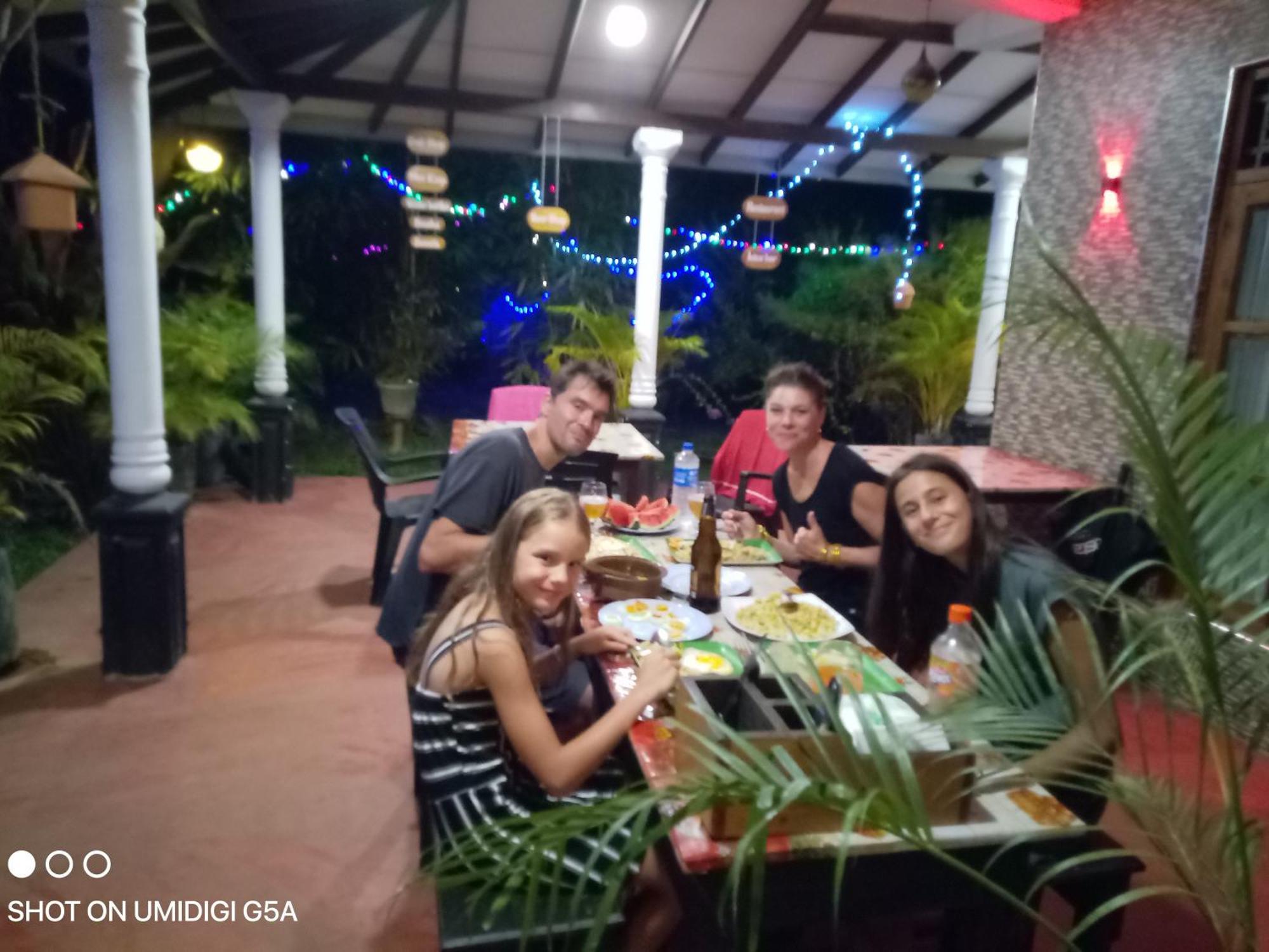Coconut Tree House Hotel Udawalawe Luaran gambar